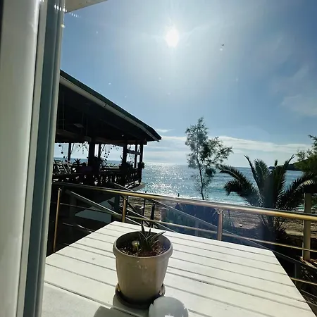 Potami Seashell ホテル ヒマラ