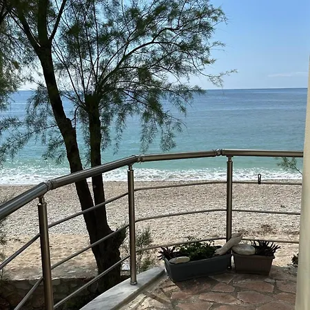 Hotel Potami Seashell *