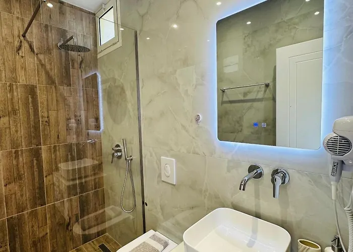 Hotel Potami Seashell