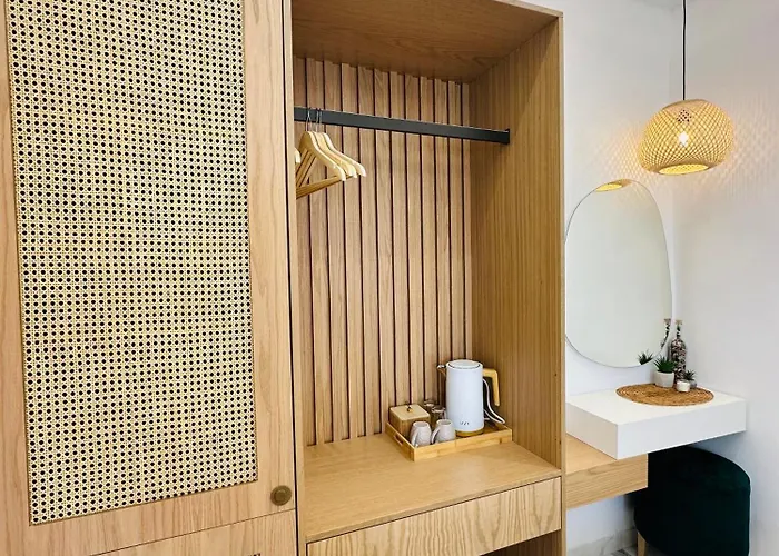 Hotel Potami Seashell