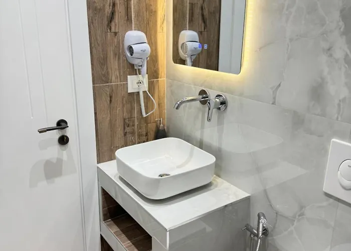 Potami Seashell Otel Himarë