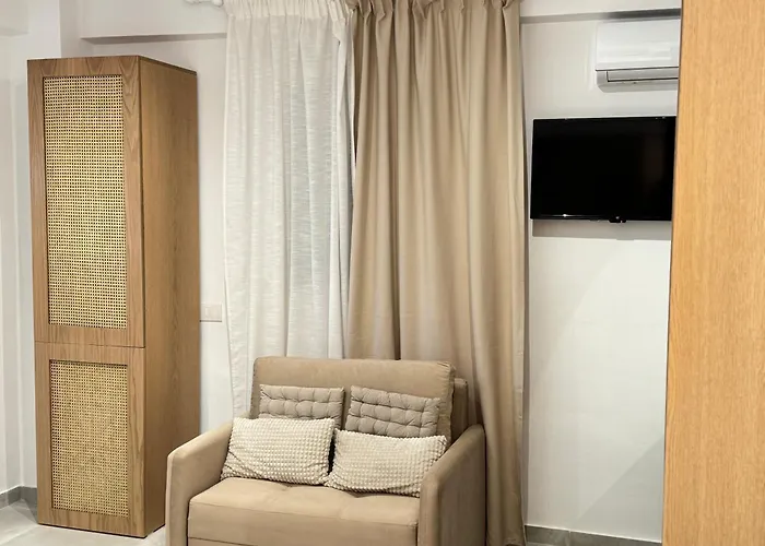 Hotel Potami Seashell