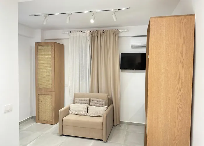 Potami Seashell * Himara