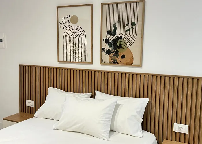 Potami Seashell Hotel *