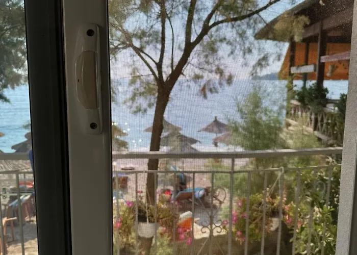 Potami Seashell Otel