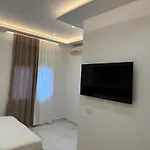 Potami Seashell Hotel *
