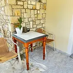 Potami Seashell Hotel