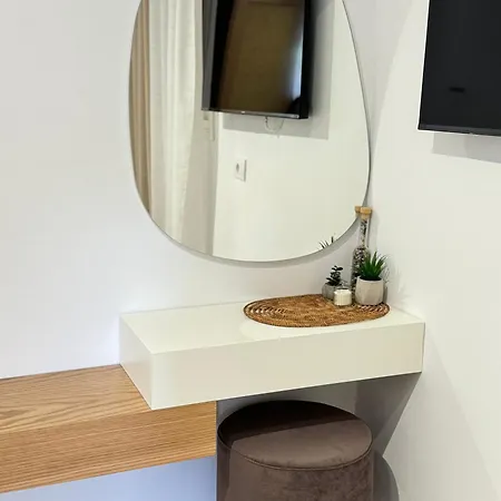 Potami Seashell 酒店