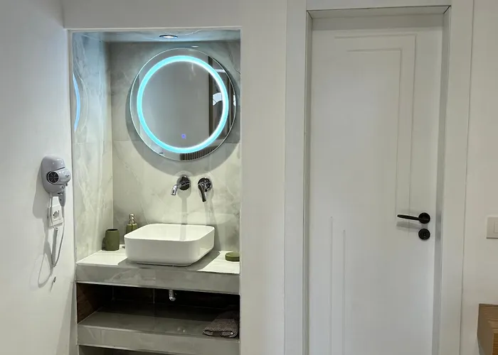 Hotel Potami Seashell