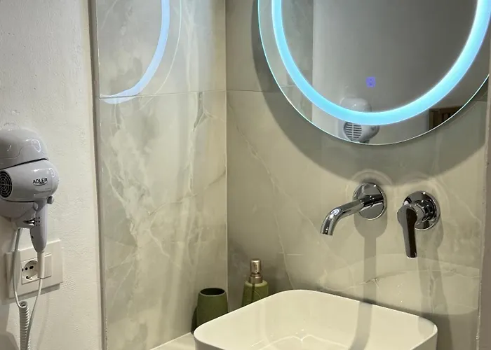 Potami Seashell Hotel