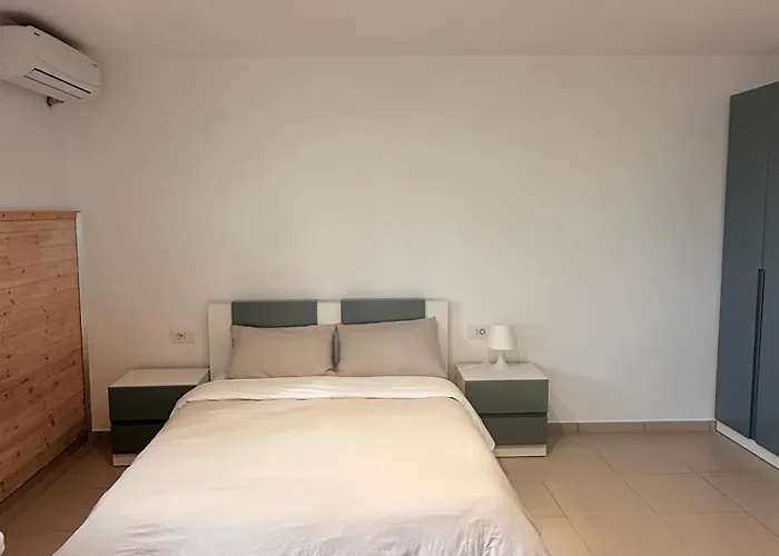 Hotel Potami Seashell